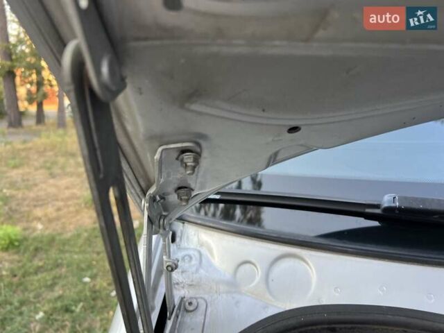 Серый Мерседес Sprinter, объемом двигателя 2.2 л и пробегом 290 тыс. км за 23950 $, фото 144 на Automoto.ua