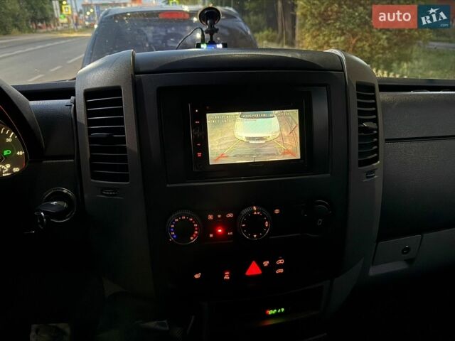 Серый Мерседес Sprinter, объемом двигателя 2.69 л и пробегом 630 тыс. км за 15200 $, фото 18 на Automoto.ua