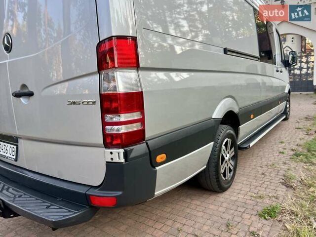Серый Мерседес Sprinter, объемом двигателя 2.2 л и пробегом 290 тыс. км за 23950 $, фото 26 на Automoto.ua