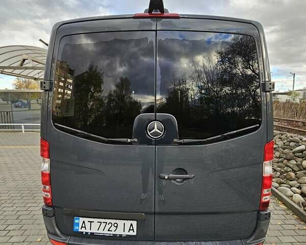 Сірий Мерседес Sprinter, об'ємом двигуна 2.14 л та пробігом 249 тис. км за 19900 $, фото 13 на Automoto.ua