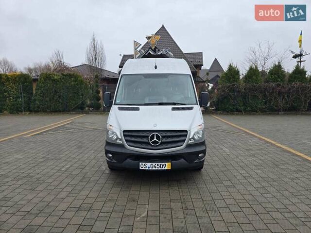 Серый Мерседес Sprinter, объемом двигателя 2.2 л и пробегом 165 тыс. км за 20750 $, фото 2 на Automoto.ua
