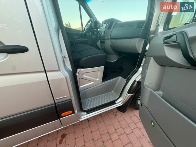 Сірий Мерседес Sprinter, об'ємом двигуна 0 л та пробігом 338 тис. км за 20300 $, фото 27 на Automoto.ua