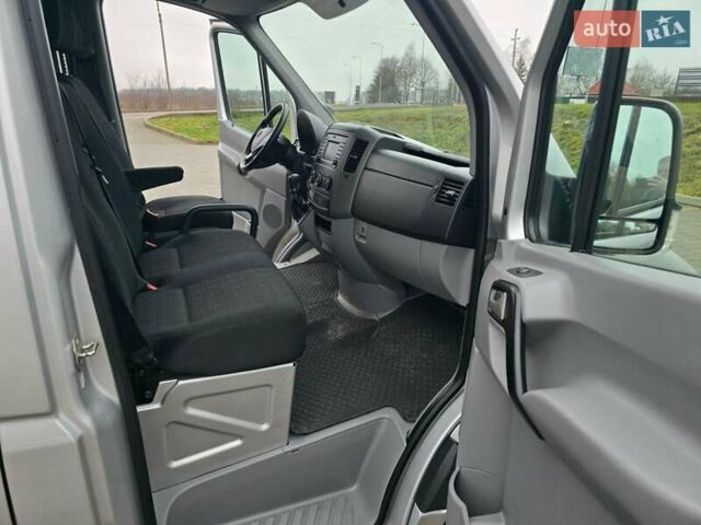 Серый Мерседес Sprinter, объемом двигателя 2.2 л и пробегом 165 тыс. км за 20750 $, фото 34 на Automoto.ua