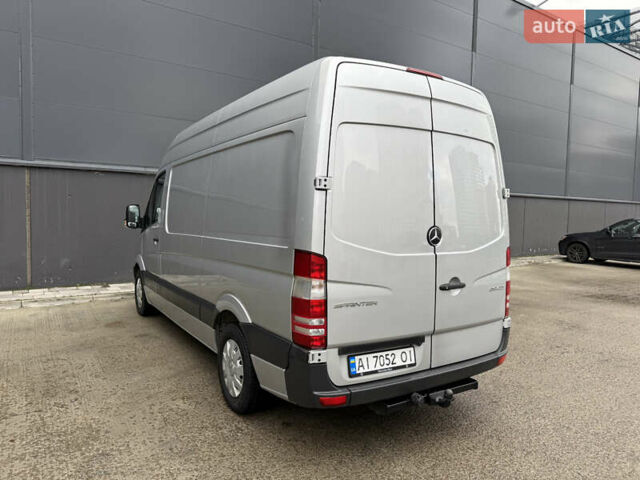 Серый Мерседес Sprinter, объемом двигателя 0 л и пробегом 420 тыс. км за 20000 $, фото 13 на Automoto.ua