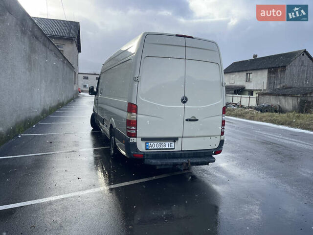 Серый Мерседес Sprinter, объемом двигателя 2.14 л и пробегом 492 тыс. км за 16500 $, фото 8 на Automoto.ua