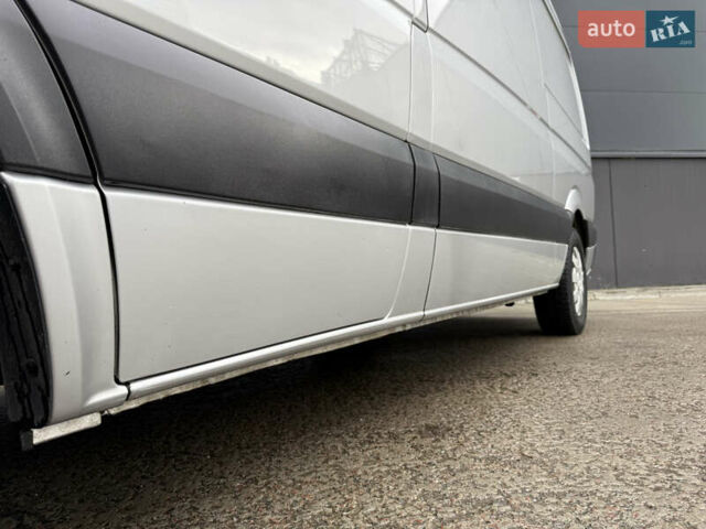 Серый Мерседес Sprinter, объемом двигателя 0 л и пробегом 420 тыс. км за 20000 $, фото 7 на Automoto.ua