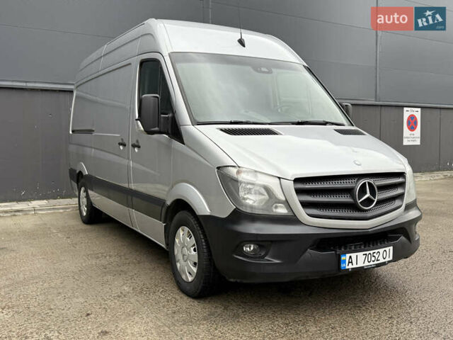 Серый Мерседес Sprinter, объемом двигателя 0 л и пробегом 420 тыс. км за 20000 $, фото 9 на Automoto.ua