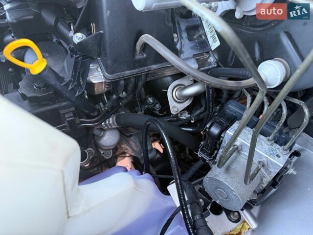 Серый Мерседес Sprinter, объемом двигателя 0 л и пробегом 336 тыс. км за 20700 $, фото 64 на Automoto.ua