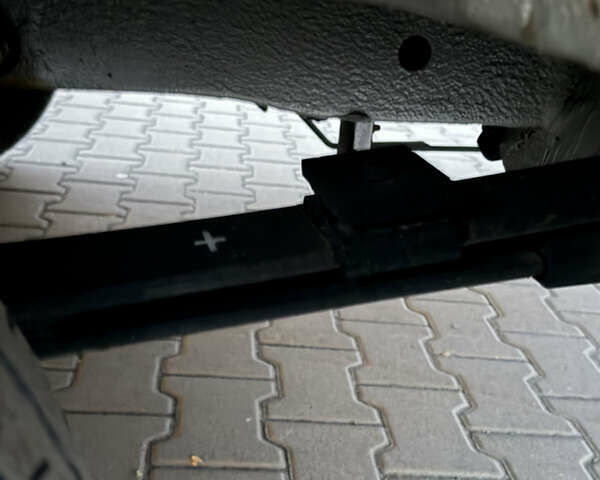 Сірий Мерседес Sprinter, об'ємом двигуна 0 л та пробігом 395 тис. км за 17600 $, фото 16 на Automoto.ua