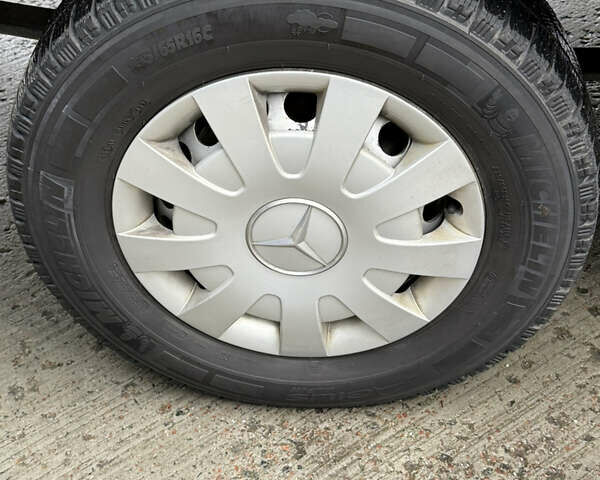 Серый Мерседес Sprinter, объемом двигателя 0 л и пробегом 420 тыс. км за 20000 $, фото 39 на Automoto.ua