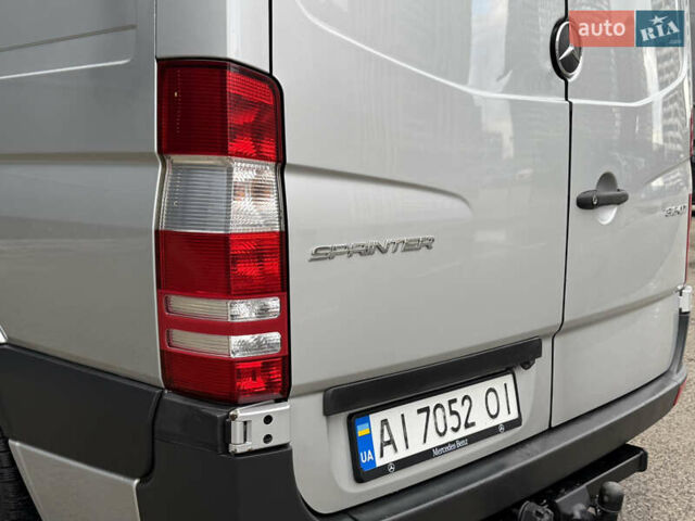 Серый Мерседес Sprinter, объемом двигателя 0 л и пробегом 420 тыс. км за 20000 $, фото 16 на Automoto.ua
