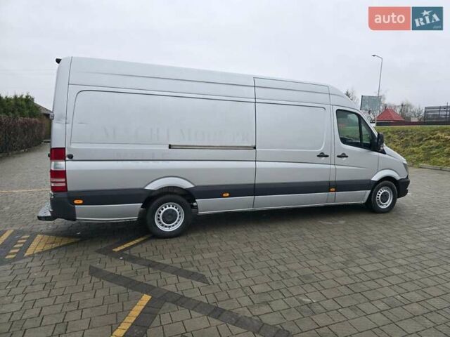 Серый Мерседес Sprinter, объемом двигателя 2.2 л и пробегом 165 тыс. км за 20750 $, фото 8 на Automoto.ua