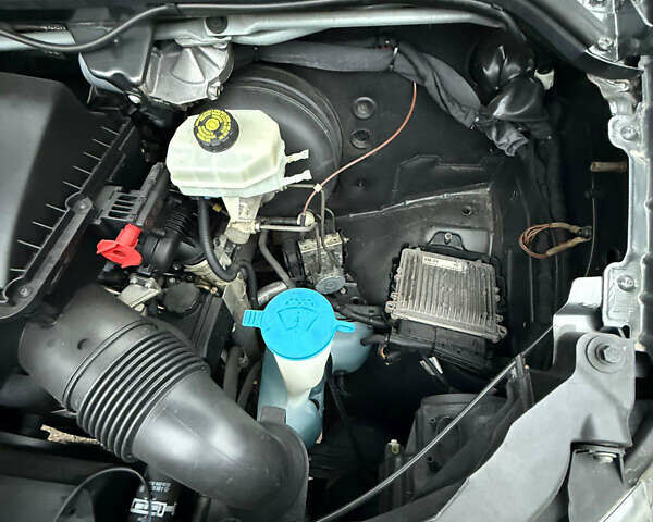 Сірий Мерседес Sprinter, об'ємом двигуна 3 л та пробігом 254 тис. км за 34200 $, фото 17 на Automoto.ua