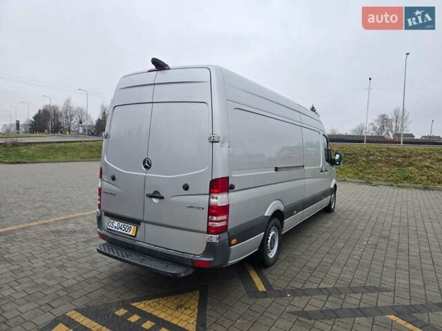 Серый Мерседес Sprinter, объемом двигателя 2.2 л и пробегом 165 тыс. км за 20750 $, фото 9 на Automoto.ua