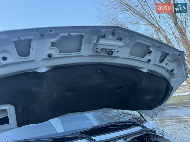 Серый Мерседес Sprinter, объемом двигателя 3 л и пробегом 446 тыс. км за 23200 $, фото 34 на Automoto.ua