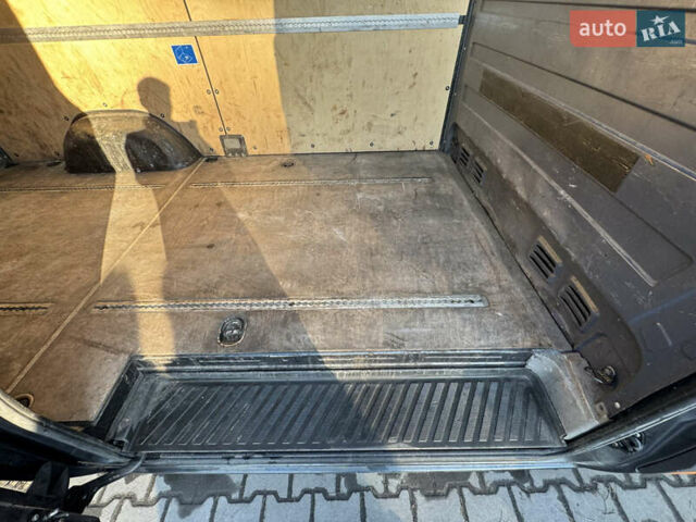 Сірий Мерседес Sprinter, об'ємом двигуна 3 л та пробігом 274 тис. км за 26500 $, фото 39 на Automoto.ua