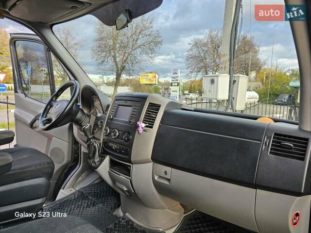 Сірий Мерседес Sprinter, об'ємом двигуна 2.14 л та пробігом 249 тис. км за 19900 $, фото 22 на Automoto.ua