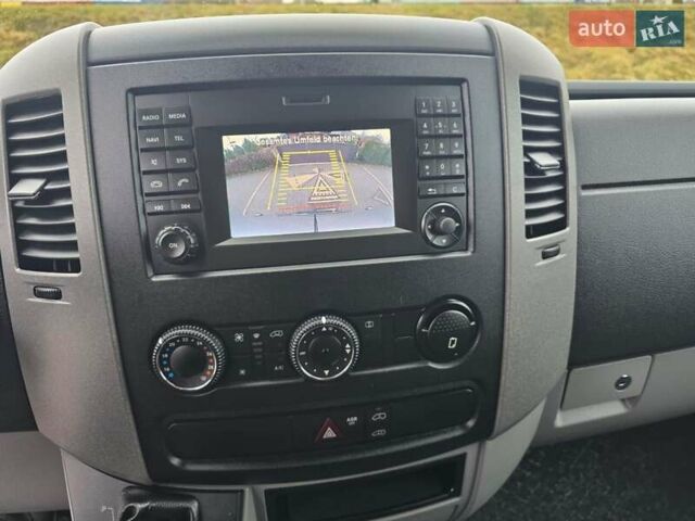 Серый Мерседес Sprinter, объемом двигателя 2.2 л и пробегом 165 тыс. км за 20750 $, фото 28 на Automoto.ua