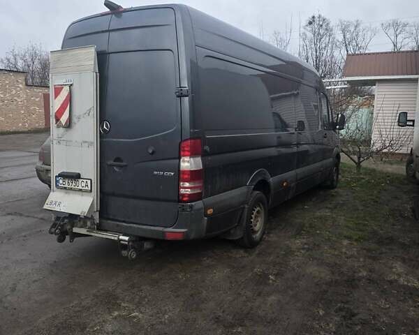Сірий Мерседес Sprinter, об'ємом двигуна 2.1 л та пробігом 327 тис. км за 15800 $, фото 2 на Automoto.ua