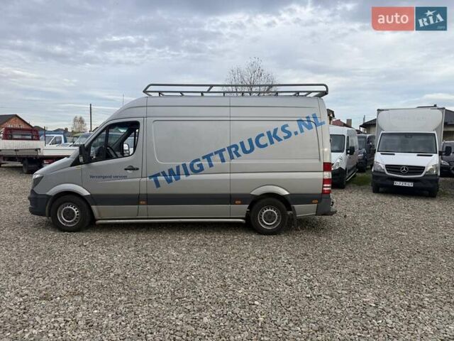 Серый Мерседес Sprinter, объемом двигателя 2.2 л и пробегом 275 тыс. км за 15900 $, фото 9 на Automoto.ua