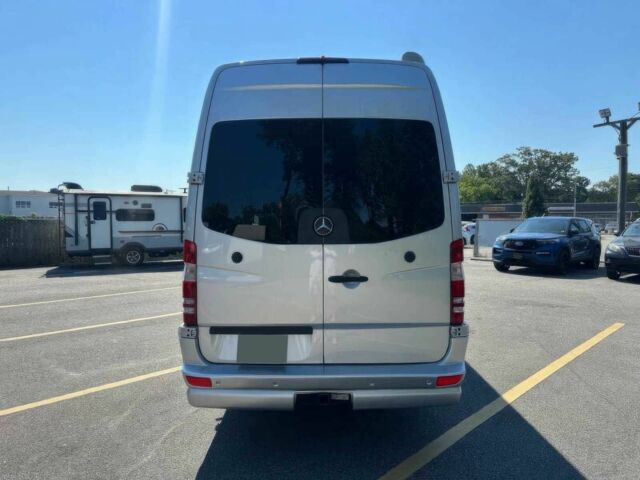 Серый Мерседес Sprinter, объемом двигателя 3 л и пробегом 76 тыс. км за 18700 $, фото 6 на Automoto.ua