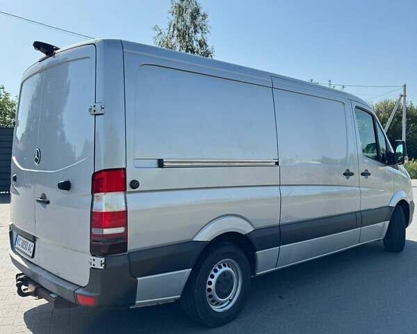 Сірий Мерседес Sprinter, об'ємом двигуна 2.14 л та пробігом 235 тис. км за 17400 $, фото 1 на Automoto.ua