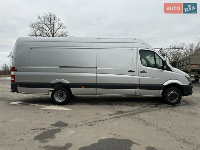 Серый Мерседес Sprinter, объемом двигателя 3 л и пробегом 277 тыс. км за 38800 $, фото 3 на Automoto.ua