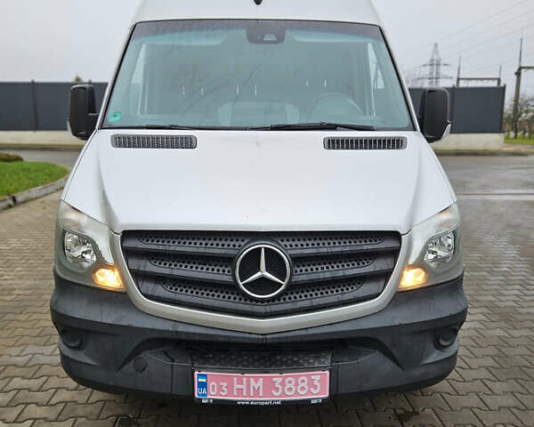 Серый Мерседес Sprinter, объемом двигателя 3 л и пробегом 335 тыс. км за 38499 $, фото 7 на Automoto.ua