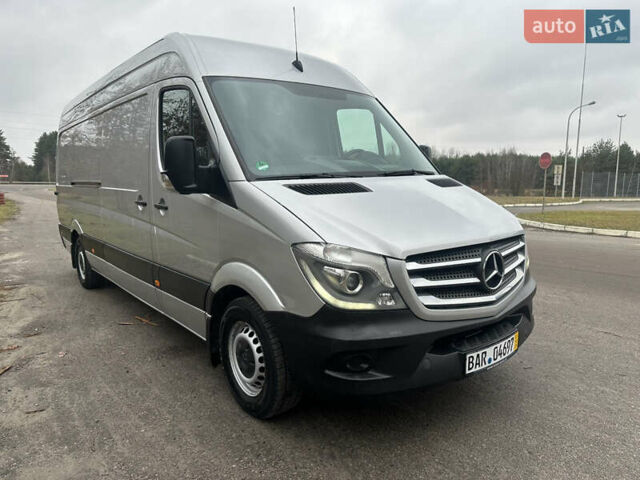 Серый Мерседес Sprinter, объемом двигателя 2.2 л и пробегом 291 тыс. км за 21500 $, фото 3 на Automoto.ua