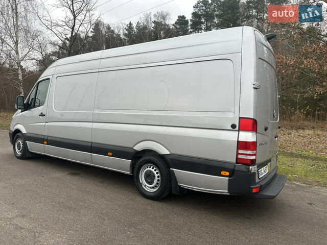 Серый Мерседес Sprinter, объемом двигателя 2.2 л и пробегом 291 тыс. км за 21500 $, фото 6 на Automoto.ua