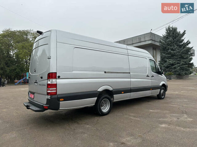 Серый Мерседес Sprinter, объемом двигателя 3 л и пробегом 277 тыс. км за 38800 $, фото 5 на Automoto.ua