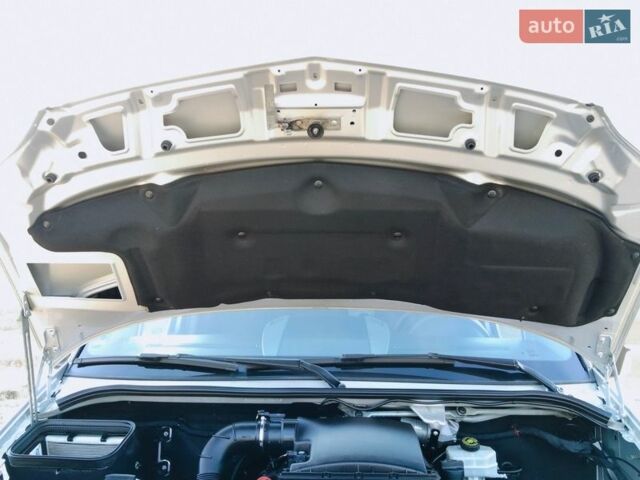 Серый Мерседес Sprinter, объемом двигателя 2.2 л и пробегом 216 тыс. км за 29800 $, фото 39 на Automoto.ua