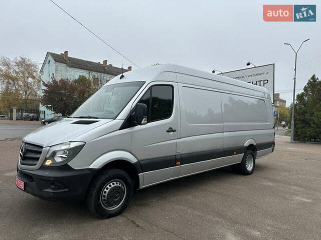 Серый Мерседес Sprinter, объемом двигателя 3 л и пробегом 277 тыс. км за 38800 $, фото 2 на Automoto.ua