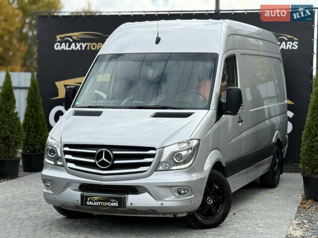 Мерседес Sprinter 2016 у Вінниці на Automoto.ua Сірий Мерседес Sprinter, об'ємом двигуна 2.1 л та пробігом 200 тис. км за 22500 $, фото 1 на Automoto.ua