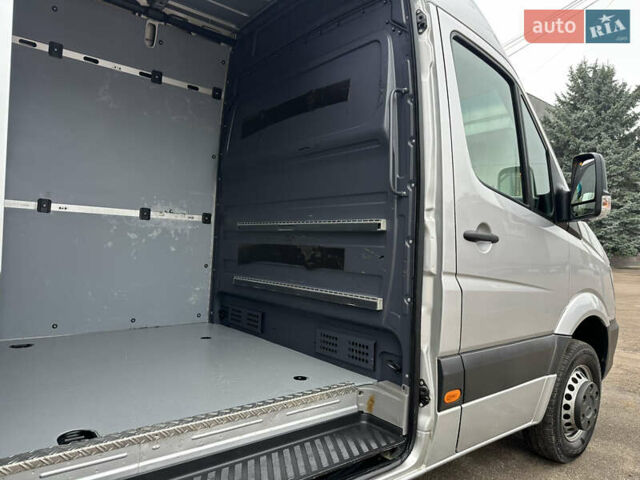 Серый Мерседес Sprinter, объемом двигателя 3 л и пробегом 277 тыс. км за 38800 $, фото 10 на Automoto.ua