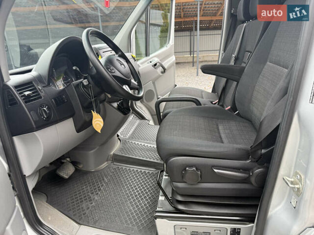 Мерседес Sprinter 2016 у Вінниці на Automoto.ua Сірий Мерседес Sprinter, об'ємом двигуна 2.1 л та пробігом 200 тис. км за 22500 $, фото 25 на Automoto.ua