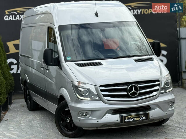 Мерседес Sprinter 2016 у Вінниці на Automoto.ua Сірий Мерседес Sprinter, об'ємом двигуна 2.1 л та пробігом 200 тис. км за 22500 $, фото 4 на Automoto.ua