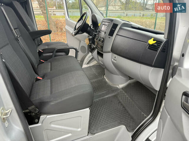 Мерседес Sprinter 2016 у Вінниці на Automoto.ua Сірий Мерседес Sprinter, об'ємом двигуна 2.1 л та пробігом 200 тис. км за 22500 $, фото 23 на Automoto.ua