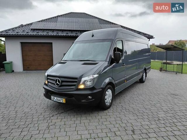 Сірий Мерседес Sprinter, об'ємом двигуна 3 л та пробігом 426 тис. км за 32000 $, фото 1 на Automoto.ua