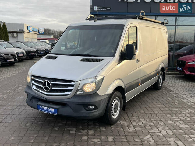 Серый Мерседес Sprinter, объемом двигателя 2.2 л и пробегом 229 тыс. км за 23990 $, фото 6 на Automoto.ua