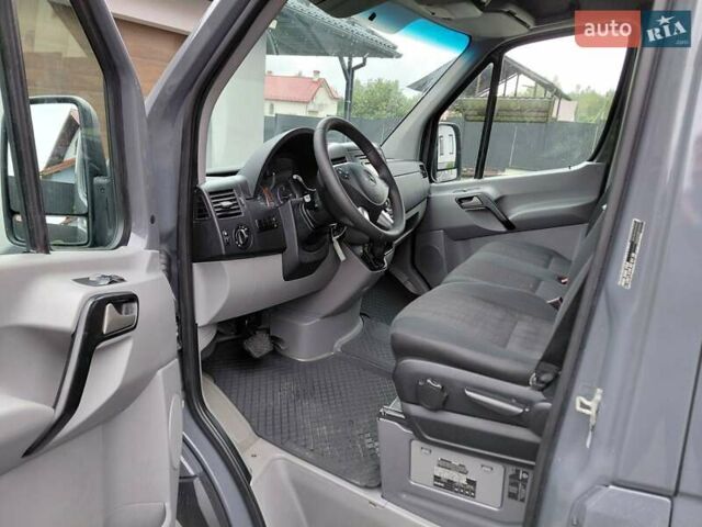 Сірий Мерседес Sprinter, об'ємом двигуна 3 л та пробігом 426 тис. км за 32000 $, фото 14 на Automoto.ua