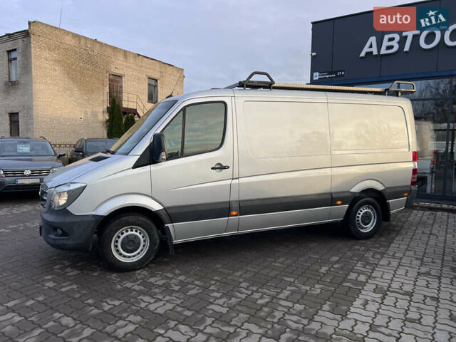 Серый Мерседес Sprinter, объемом двигателя 2.2 л и пробегом 229 тыс. км за 23990 $, фото 8 на Automoto.ua