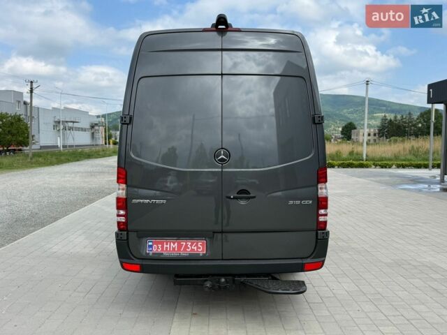 Сірий Мерседес Sprinter, об'ємом двигуна 3 л та пробігом 170 тис. км за 29800 $, фото 5 на Automoto.ua