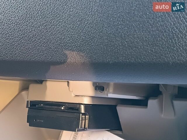 Сірий Мерседес Sprinter, об'ємом двигуна 2.2 л та пробігом 280 тис. км за 22750 $, фото 64 на Automoto.ua