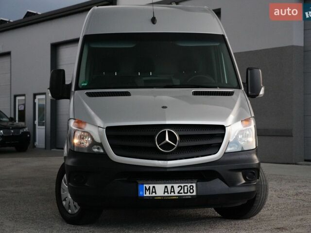 Серый Мерседес Sprinter, объемом двигателя 2.2 л и пробегом 276 тыс. км за 22999 $, фото 29 на Automoto.ua