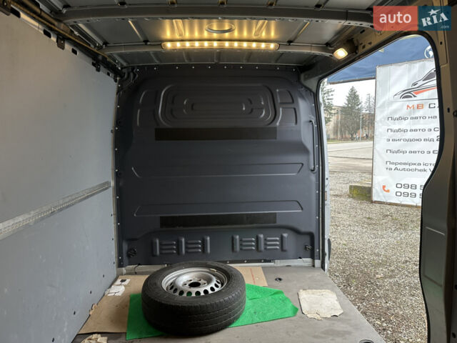 Серый Мерседес Sprinter, объемом двигателя 2.14 л и пробегом 109 тыс. км за 25300 $, фото 15 на Automoto.ua