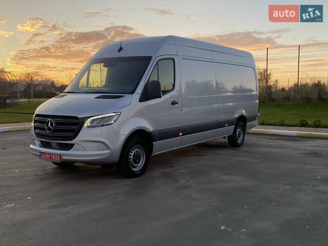 Серый Мерседес Sprinter, объемом двигателя 2.2 л и пробегом 290 тыс. км за 28900 $, фото 6 на Automoto.ua