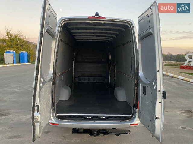 Серый Мерседес Sprinter, объемом двигателя 2.2 л и пробегом 290 тыс. км за 28900 $, фото 21 на Automoto.ua