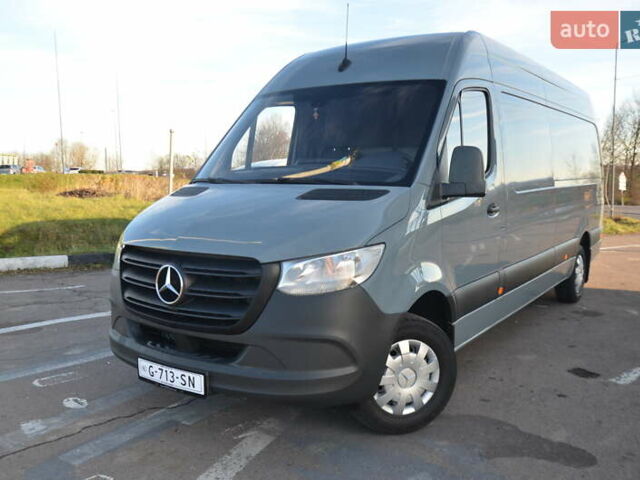 Серый Мерседес Sprinter, объемом двигателя 2.2 л и пробегом 383 тыс. км за 23150 $, фото 10 на Automoto.ua