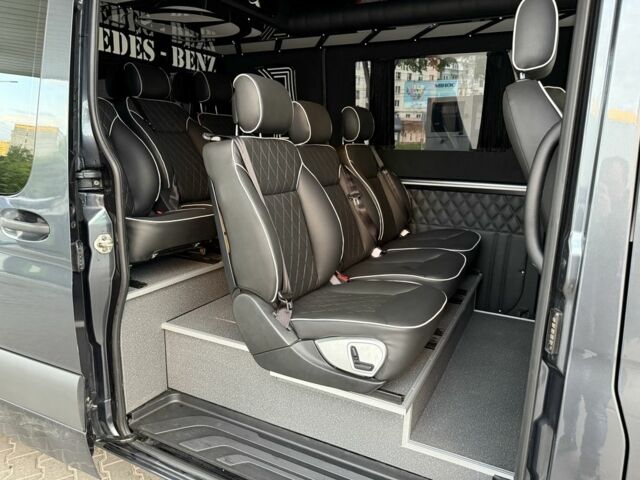 Сірий Мерседес Sprinter, об'ємом двигуна 3 л та пробігом 350 тис. км за 68799 $, фото 8 на Automoto.ua